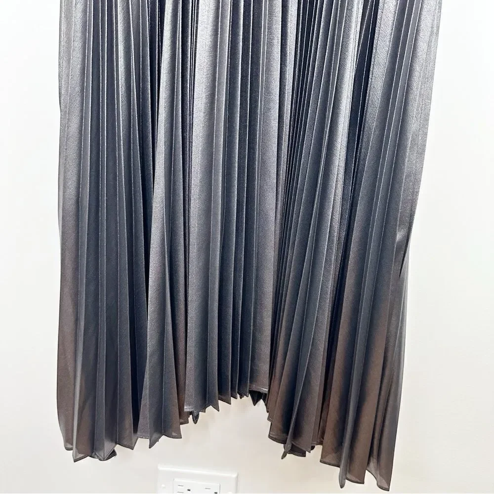 Bailey‎ 44 Women Madison Metallic Micro Pleated Asymmetrical Halter Dress Sz 6 - Picture 7 of 14